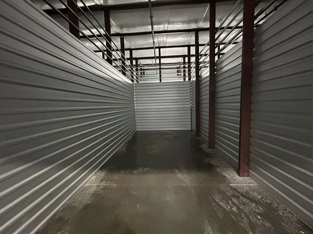 Local garden landscaping in Franklin, TN by L and M Landscaping