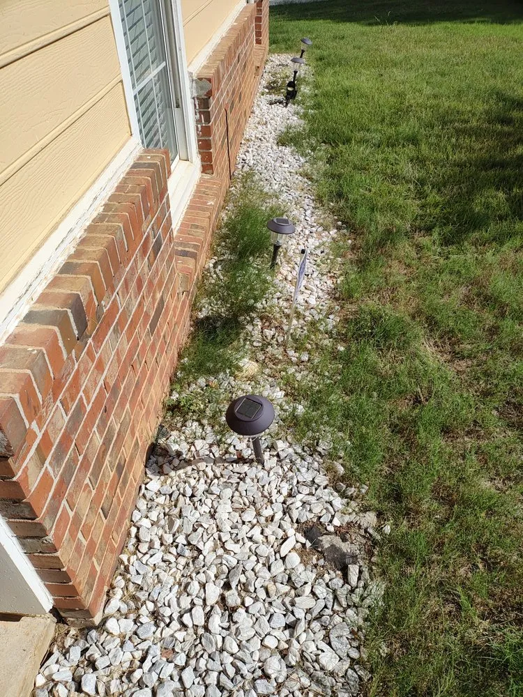 Professional landscaping services experts serving Lithonia, GA - L and X General Services