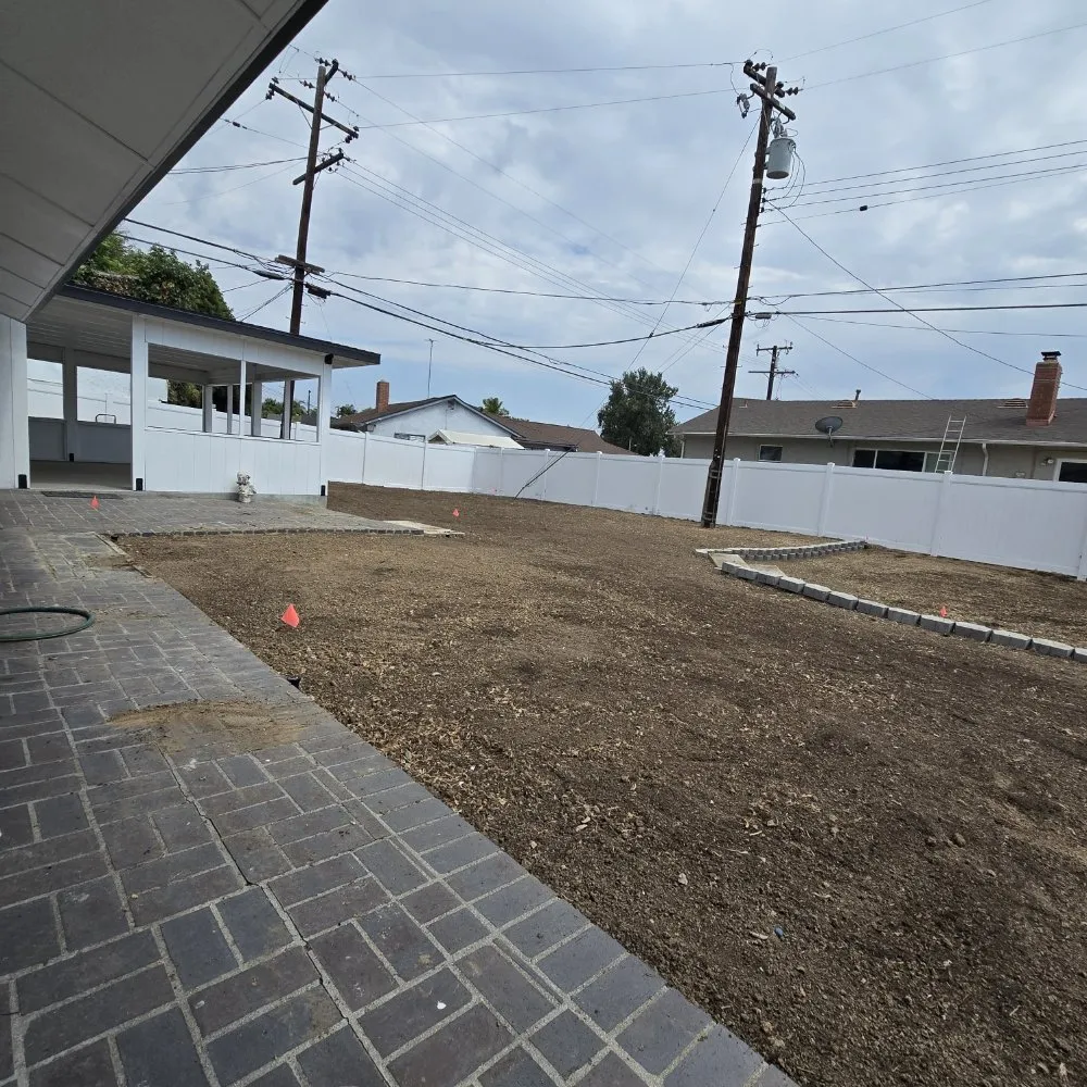 Top-rated outdoor landscaping experts serving Santa Ana, CA - L Bravo Tree Services