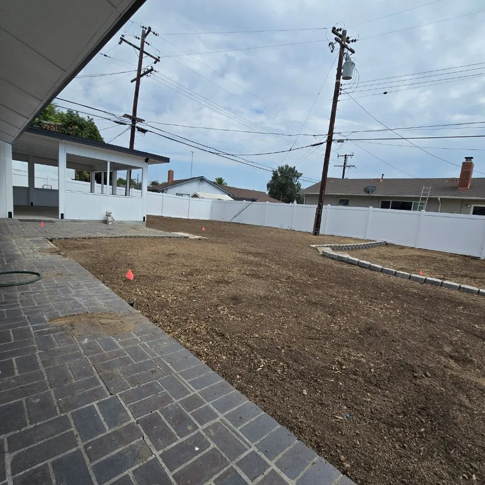 Custom lawn mowing service in Santa Ana, CA by L Bravo Tree Services