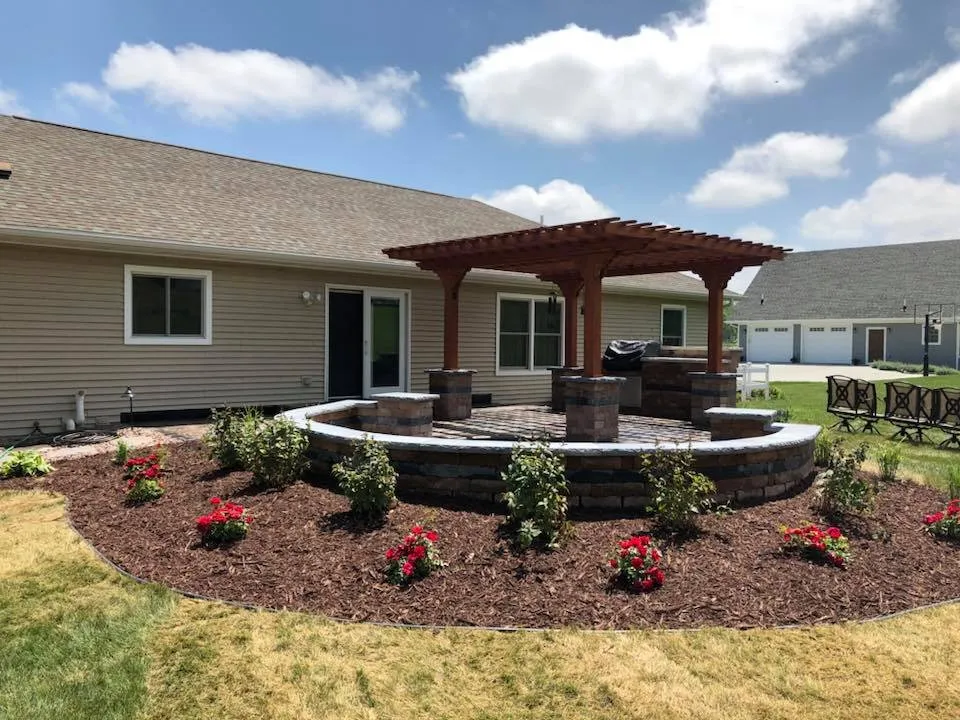 Top-rated yard cleanup service experts serving Omaha, NE - L-Mgt Landscaping & Lawn