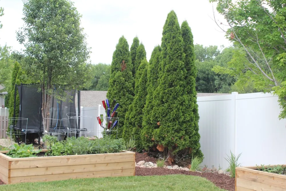 Local residential landscaping in Omaha, NE by L-Mgt Landscaping & Lawn