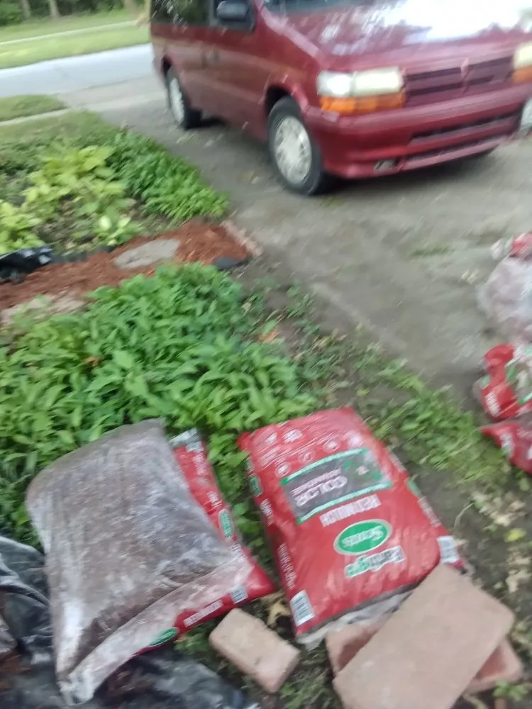 Reliable landscape design with custom design across Des Moines, IA - L N M Services