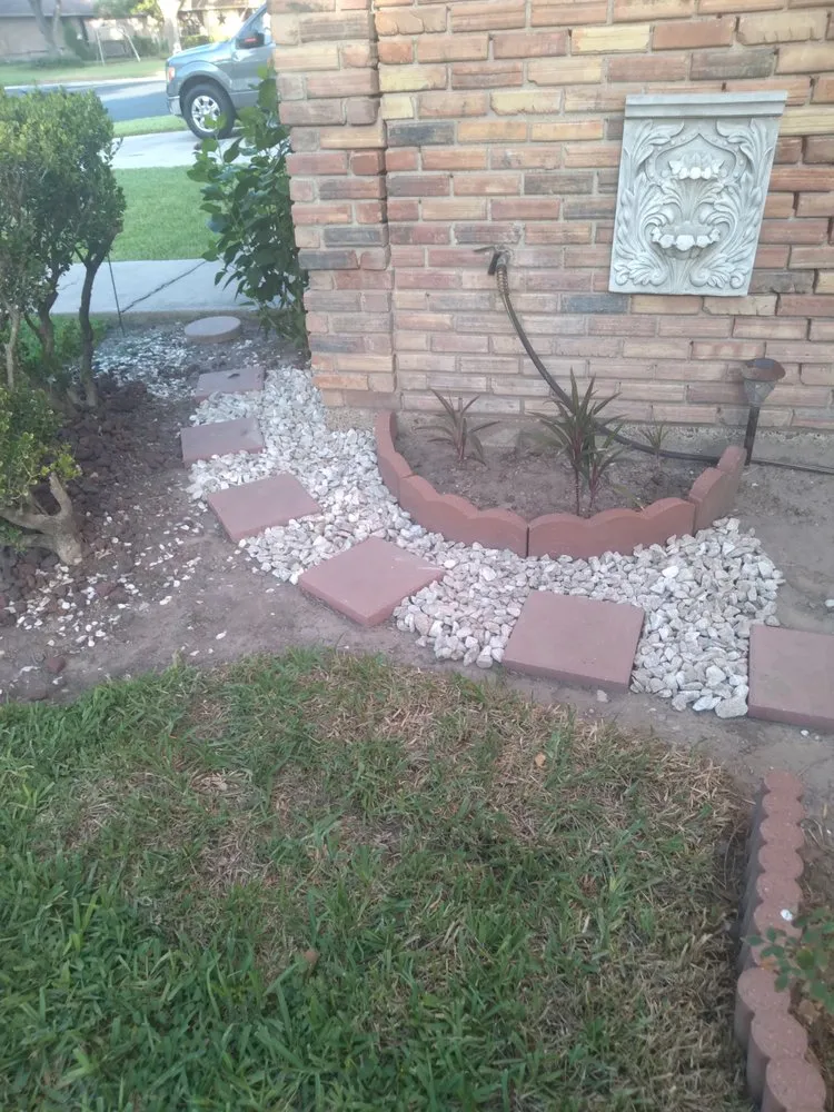 Custom lawn care service near you across McAllen, TX - L R J Lawn Services