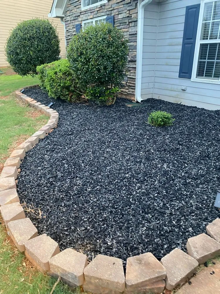 Expert residential landscaping in Acworth, GA - L R Pristine