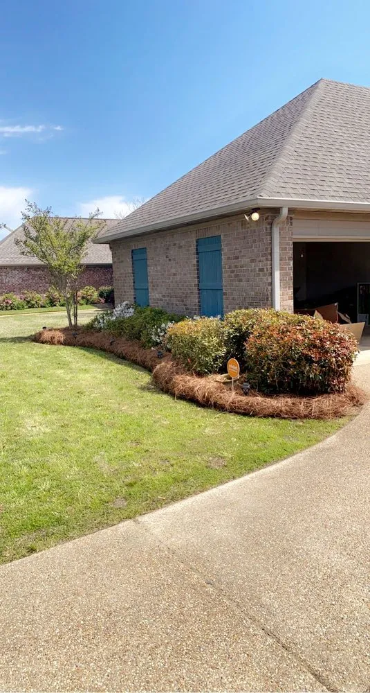 Top-rated landscape installation in Madison, MS by L Smith Lawn Service