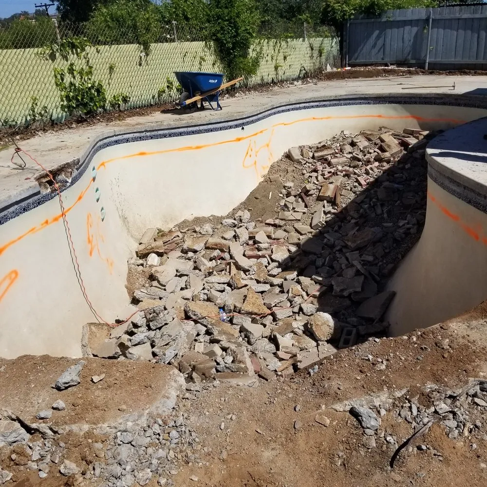 Professional lawn care service for residential properties in Poway, CA by L T Gardening & Landscaping