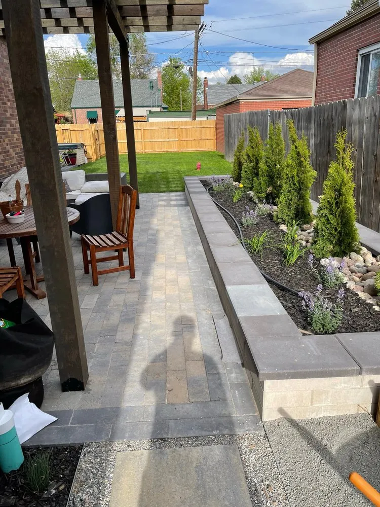 Professional lawn mowing service in Northglenn, CO - L Vision