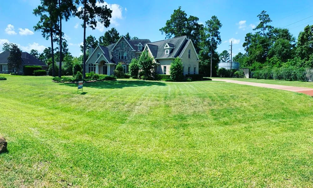 Trusted lawn mowing service for outdoor upgrades across Magnolia, TX - L7 Lawn Services