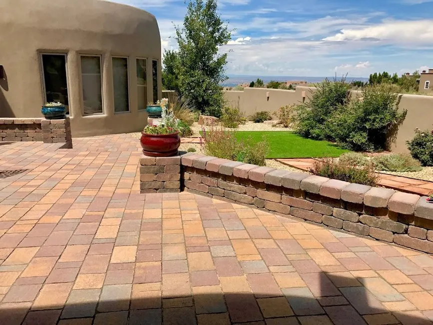 Top-rated garden landscaping in Albuquerque, NM - La Barge Landscape