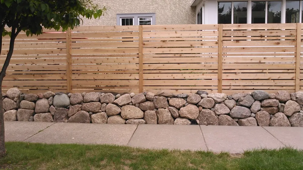 Custom residential landscaping experts serving Minneapolis, MN - La Belle Terre