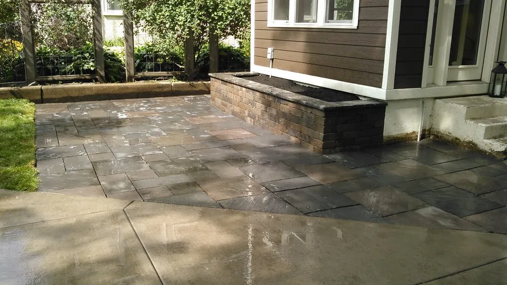 Trusted lawn mowing service near you across Minneapolis, MN - La Belle Terre