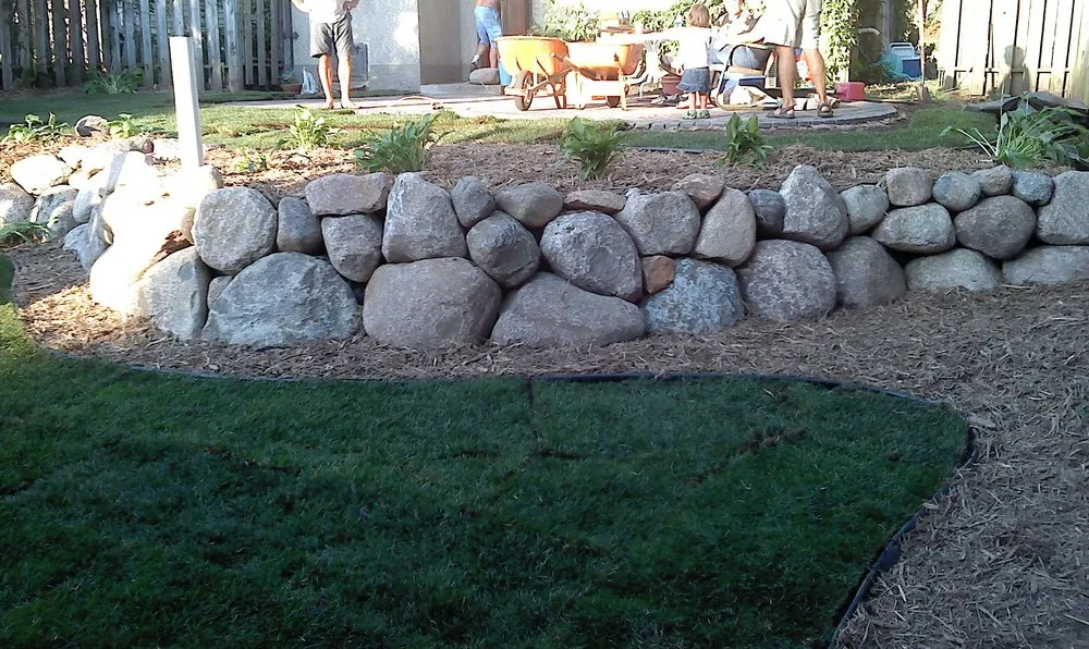 Top-rated landscape installation in Minneapolis, MN - La Belle Terre