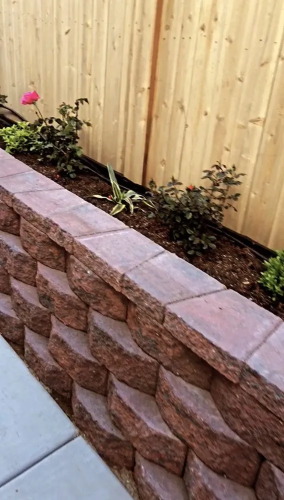 Trusted landscaping services in SACRAMENTO, CA - La Colonia Concrete Landscaping