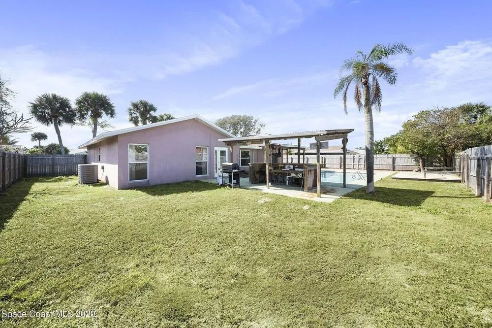 Custom landscape design in Palm Bay, FL - La Costa Landscaping