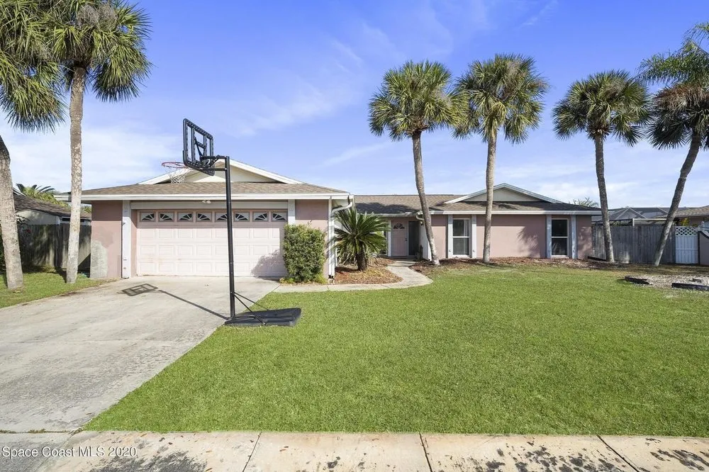 Top-rated lawn mowing service for residential properties across Palm Bay, FL - La Costa Landscaping