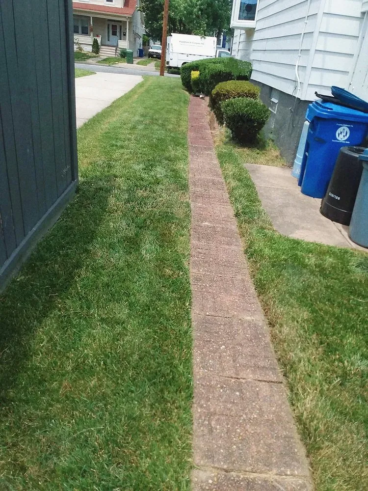 Local yard maintenance in Baltimore, MD - L&A Custom Landscaping & Lawn Care