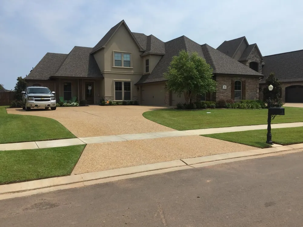 Reliable outdoor landscaping in Bossier City, LA by LA Custom Lawn