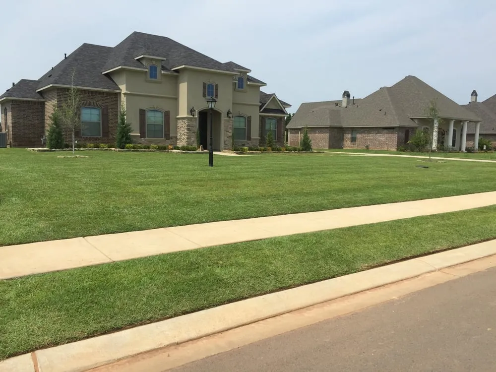 Top-rated outdoor landscaping experts serving Bossier City, LA - LA Custom Lawn
