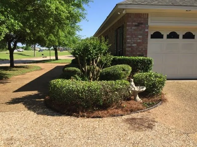 Trusted residential landscaping experts serving Bossier City, LA - LA Custom Lawn