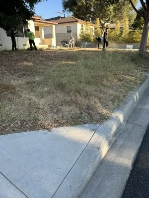 La Familia Rivera Landscape Pros Logo