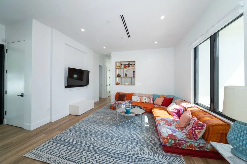 Local residential landscaping in Woodland Hills, CA by LA Family Builders