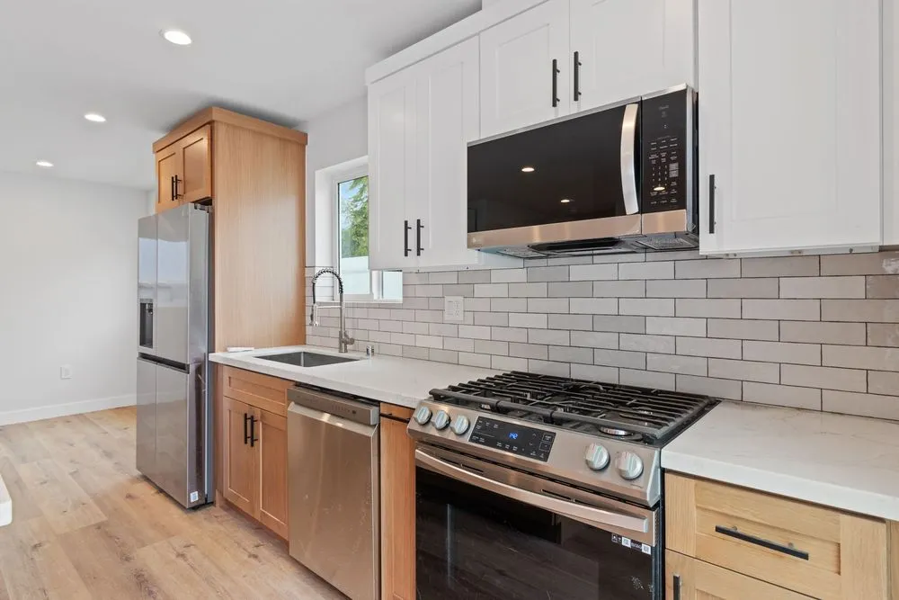 Top-rated landscaping services in Woodland Hills, CA by LA Family Builders