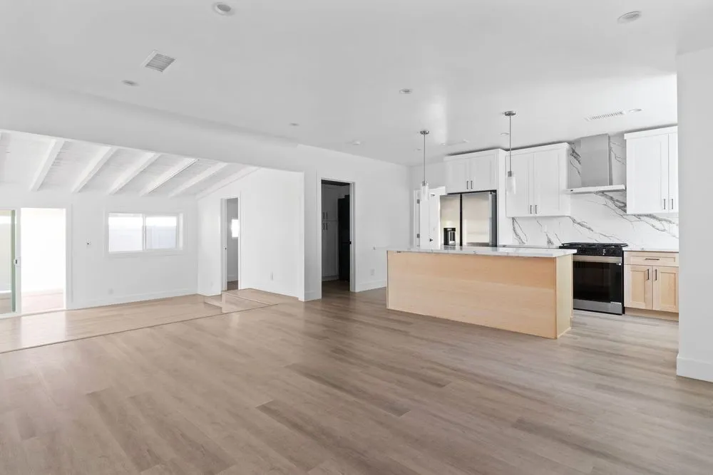 Custom residential landscaping in Woodland Hills, CA - LA Family Builders