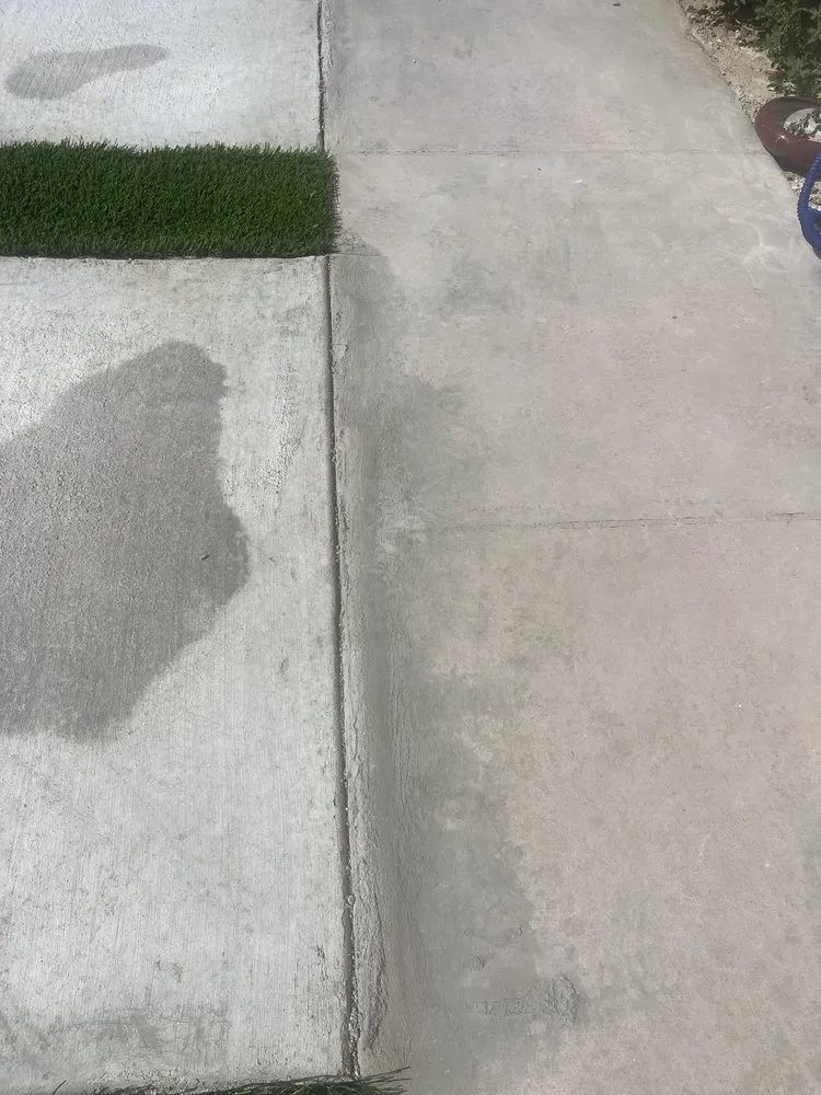 Local lawn mowing service experts serving Las Vegas, NV - La Firma Landscape