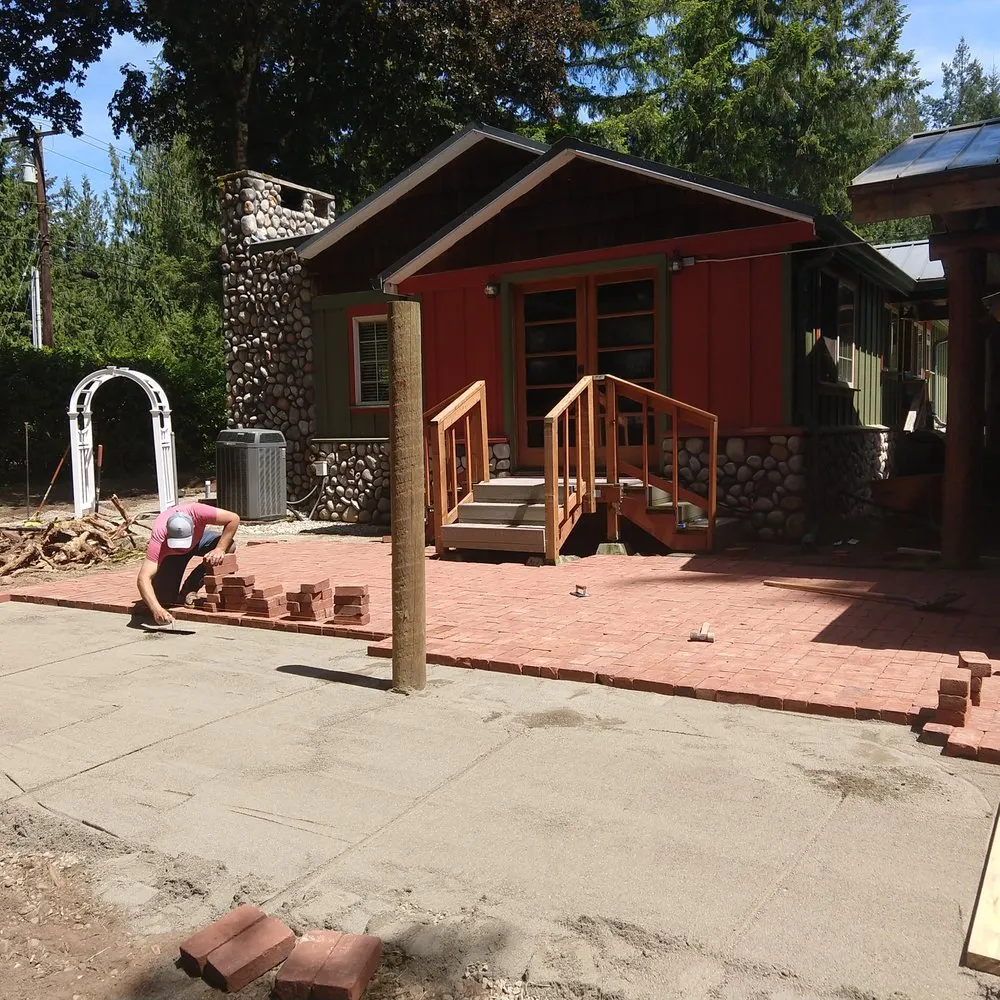 Affordable outdoor landscaping experts serving Kent, WA - La Hermosa Landscapes