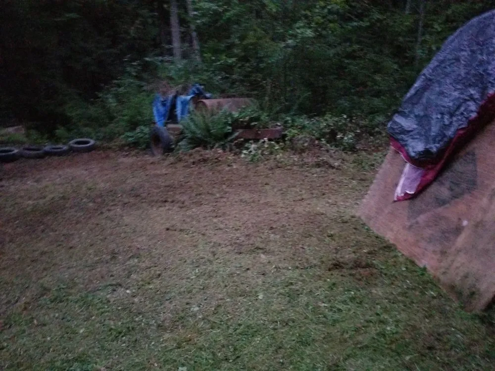 Custom residential landscaping in Bremerton, WA by LA Kings