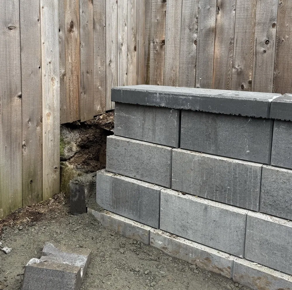 Affordable yard cleanup service in Vancouver, WA - L&A Landscaping