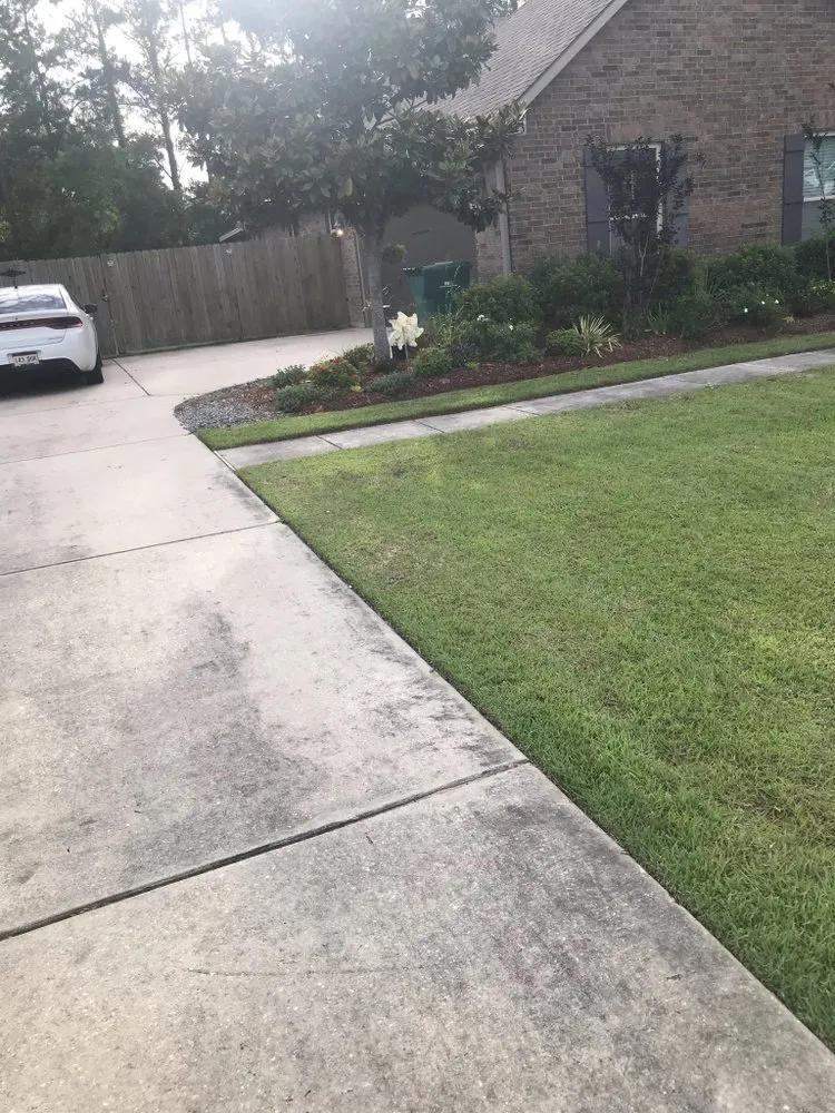 Top-rated landscape installation experts serving Hammond, LA - L&A Lawn and Tractor Service