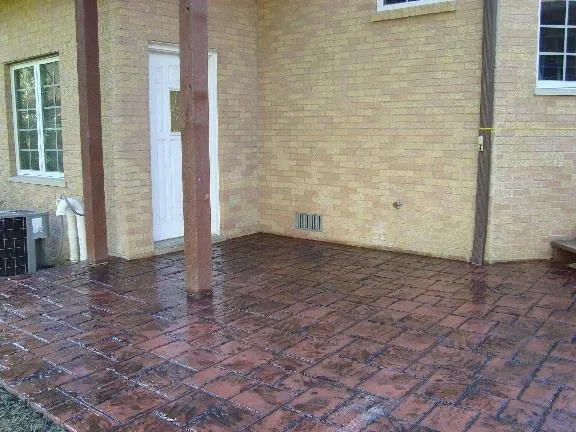 Local lawn care service experts serving Downers Grove, IL - La Mantia Enterprises