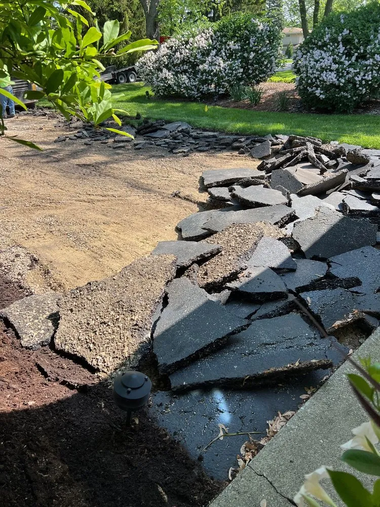 Trusted outdoor landscaping in Downers Grove, IL - La Mantia Enterprises