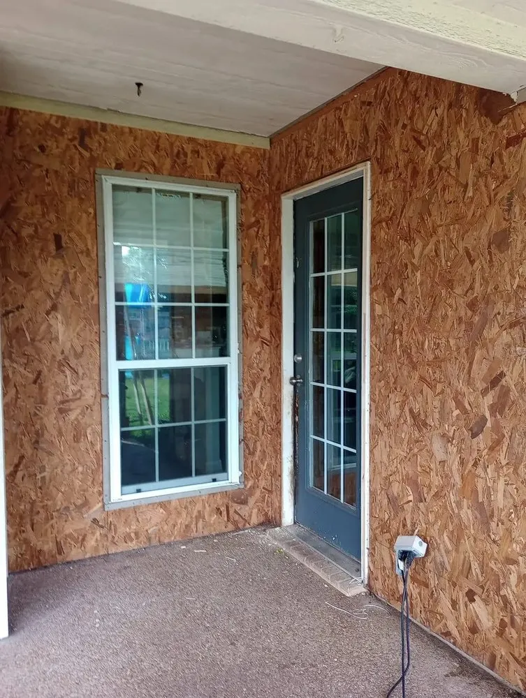 Local outdoor landscaping experts serving Belton, TX - L&A Montoya´s Lawn Care and Remodeling Services