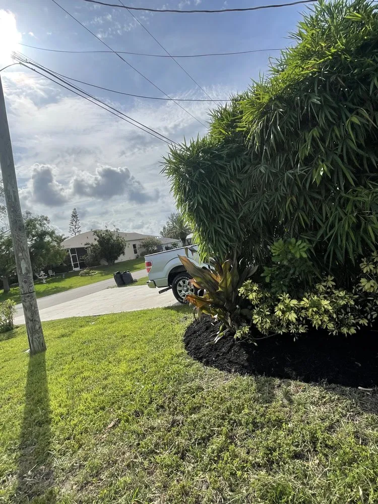 Custom garden landscaping for homes across Fort Myers, FL - La MV Lawn Care Services