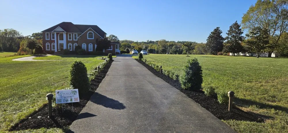 Professional yard maintenance in Port Tobacco, MD by La plata landscape