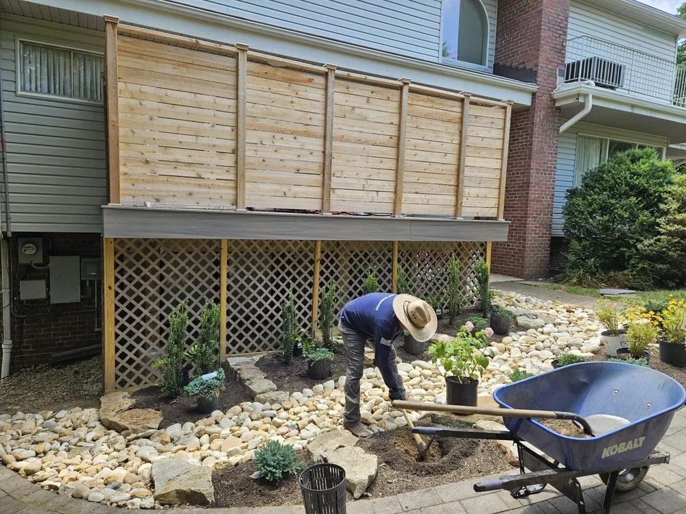 Top-rated outdoor landscaping for beautiful yards across Port Tobacco, MD - La plata landscape