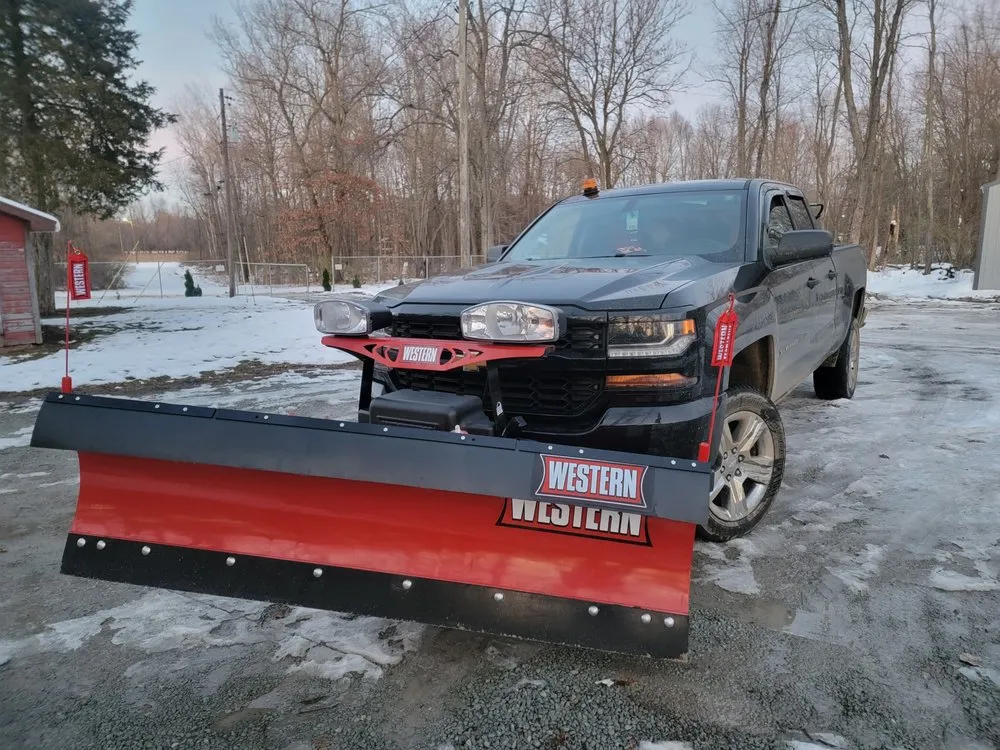 Local yard maintenance in Elkhart, IN - LA Property Maintenance