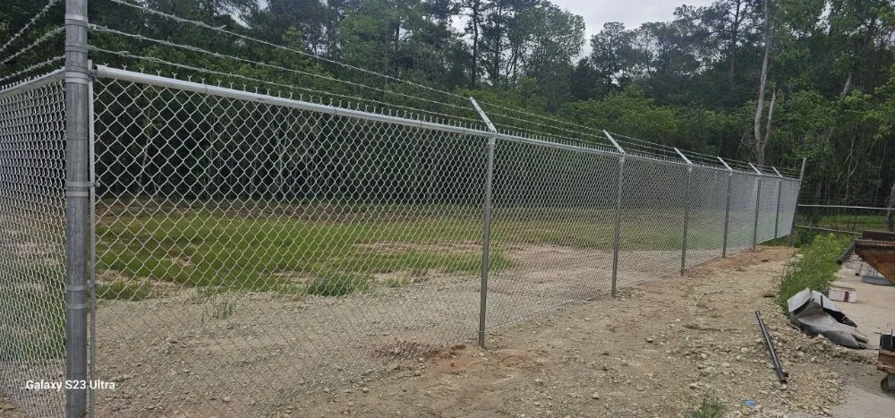 Trusted landscape design for homes in Conroe, TX by La Rose lawn & Landscaping