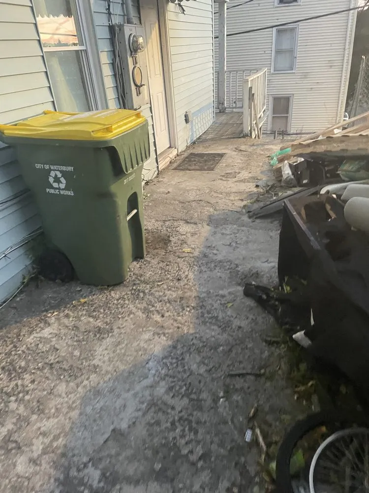 Reliable outdoor landscaping near you in Waterbury, CT by LA Scapes