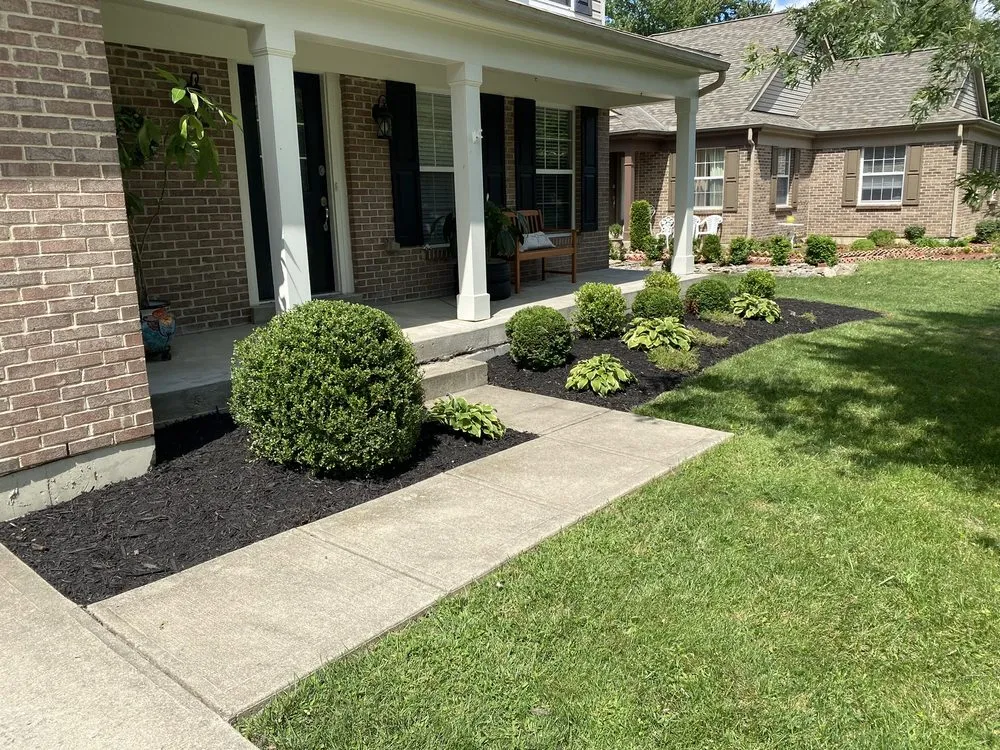 Expert landscaping services experts serving Hamilton, OH - LA Services