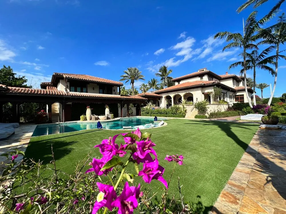 Local landscape design in Boynton Beach, FL - LA Turf & Paver