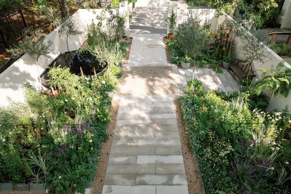 Professional landscape design in Birmingham, AL - La Vida Landscapes