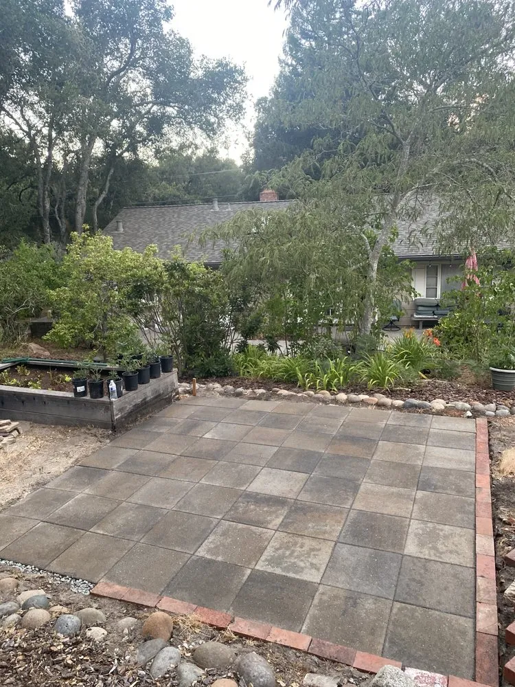 Professional outdoor landscaping in Watsonville, CA by La Villita Landscaping