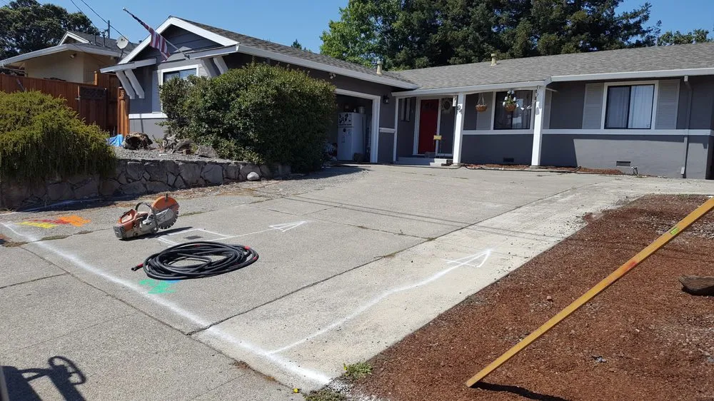 Custom landscaping services in Penngrove, CA by La Zucena Concrete and Landscaping