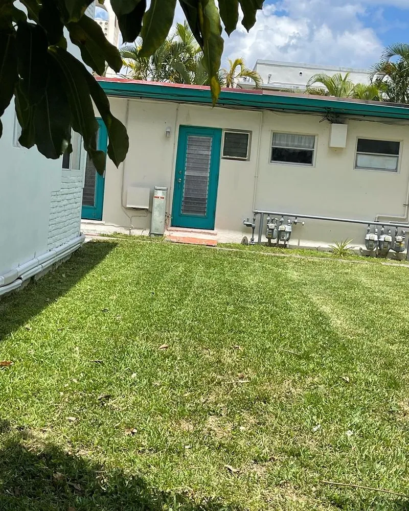 Professional residential landscaping in North Miami Beach, FL - Labelle Kreyol Landscaping