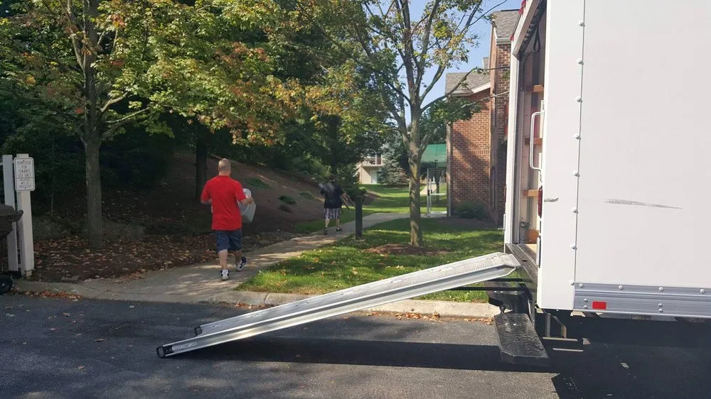 Top-rated garden landscaping in Montgomery, PA by Labor Muscles