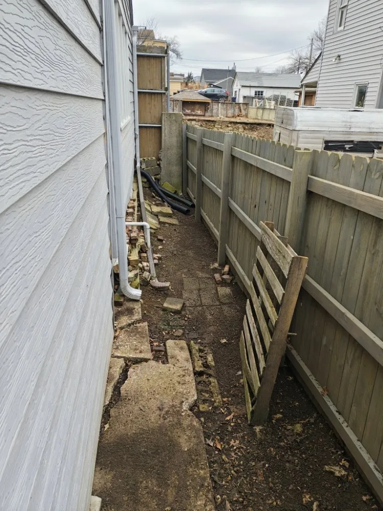 Top-rated yard cleanup service in Kansas City, MO - Labor Ready Services